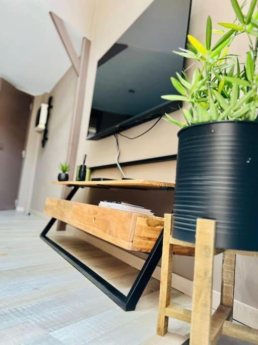 Appartement Tropical Льеж Экстерьер фото