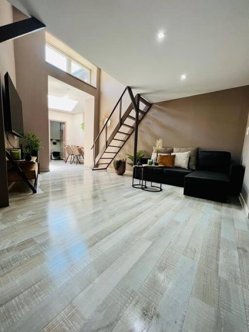 Appartement Tropical Льеж Экстерьер фото