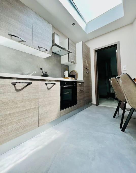 Appartement Tropical Льеж Экстерьер фото